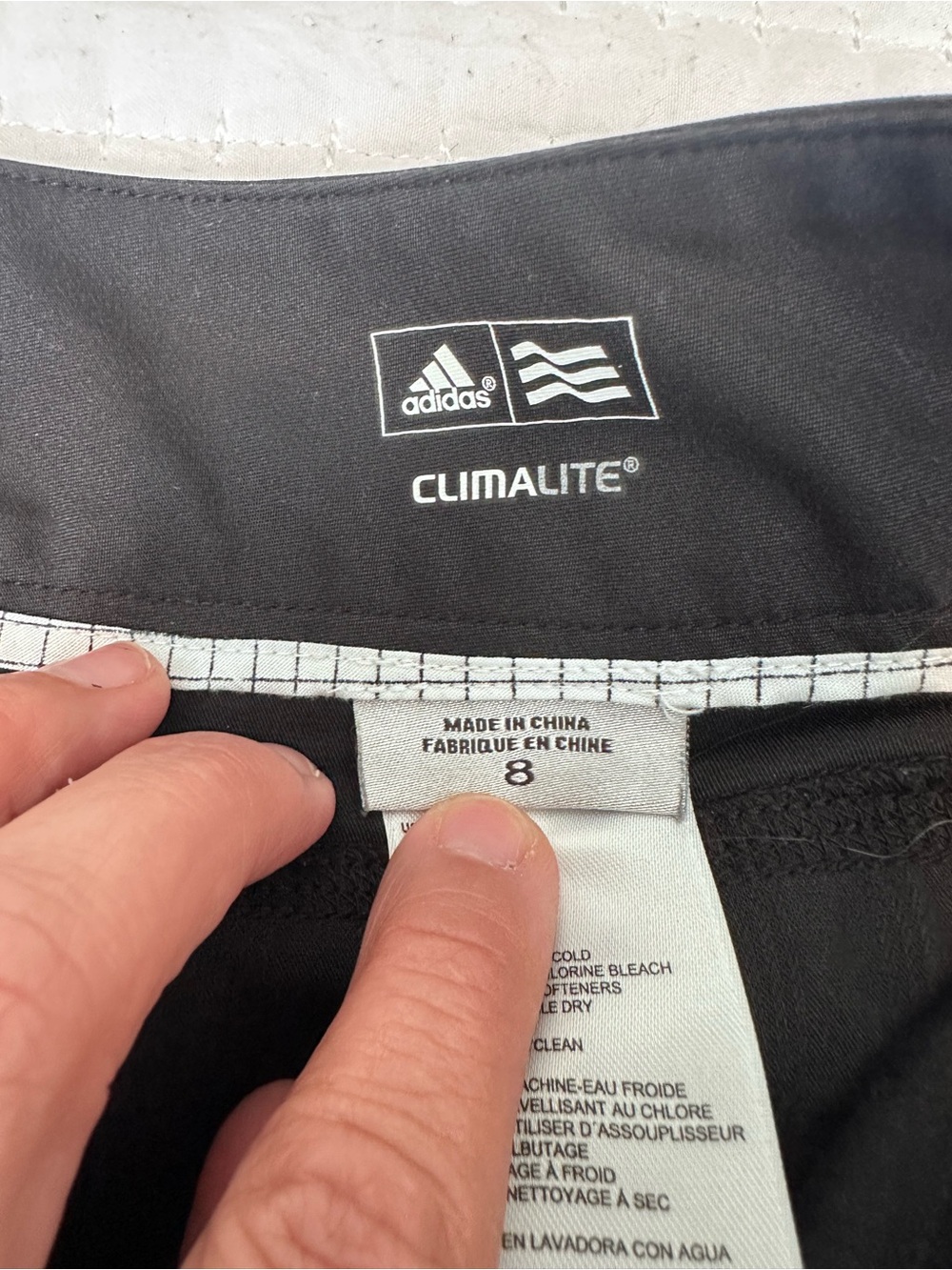 𝅺WOMENS Bermuda Climalite black golf shorts size 8 - Picture 3 of 7